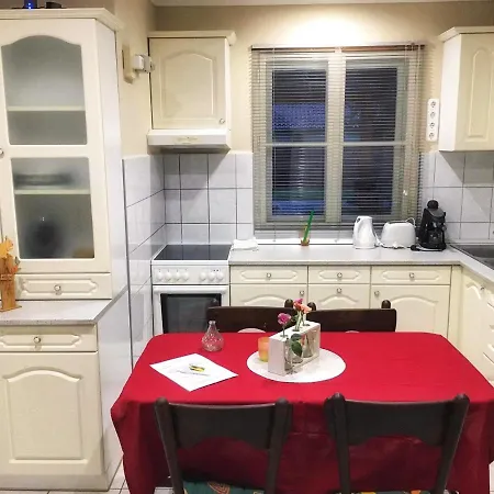 Arany Vendeghaz Apartment