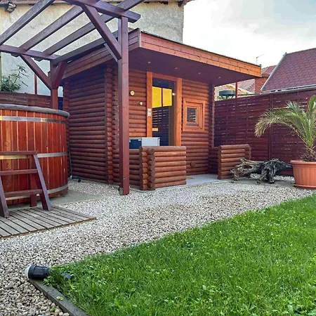 아파트 Arany Vendeghaz *