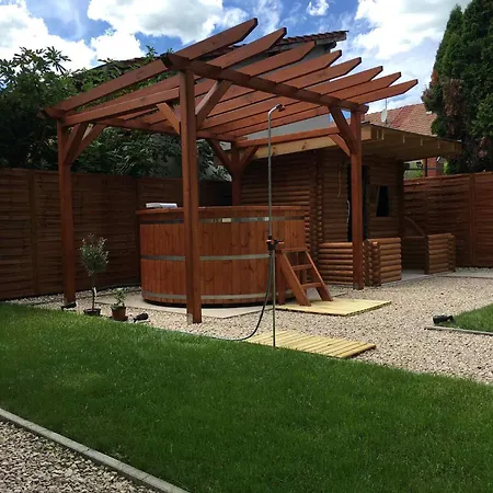 Arany Vendeghaz 아파트